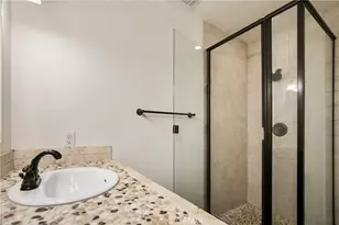 5774 Bertrand, Encino, CA 91316 - Photo 15