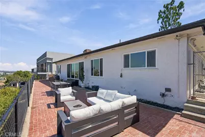 4229 Don Diablo, Los Angeles, CA 90008 - Photo 31