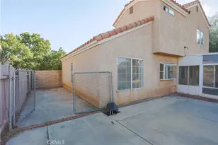 1523 Berkshire Dr, Palmdale, CA 93551 - Photo 29