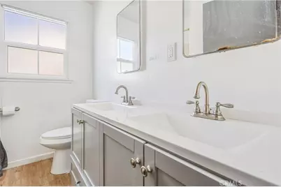 17062 San Fernando Mission Boulevard, Granada Hills, CA 91344 - Photo 13