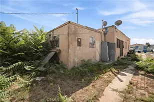 631 E 119th, Los Angeles, CA 90059 - Photo 15