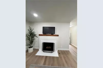 6724 Wynne Avenue, Reseda, CA 91335 - Photo 17