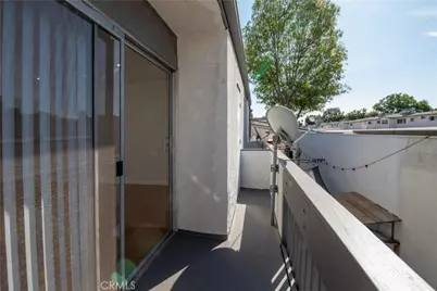 18620 Hatteras St #249, Tarzana, CA 91356 - Photo 43