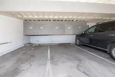 18620 Hatteras St #249, Tarzana, CA 91356 - Photo 45