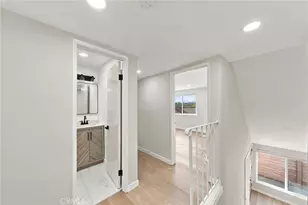 27175 Rio Garza, Valencia, CA 91354 - Photo 15