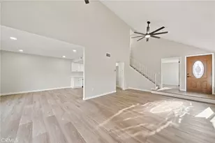 27175 Rio Garza, Valencia, CA 91354 - Photo 11