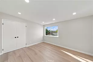 27175 Rio Garza, Valencia, CA 91354 - Photo 17