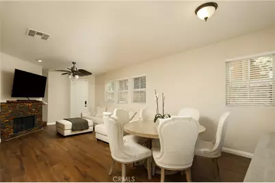 28215 Clementine Drive, Saugus, CA 91350 - Photo 3
