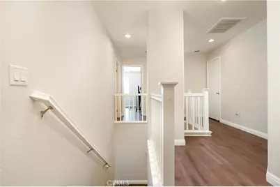 28215 Clementine Drive, Saugus, CA 91350 - Photo 7