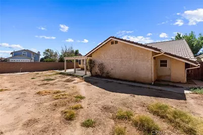 2427 Oakcrest, Palmdale, CA 93550 - Photo 37