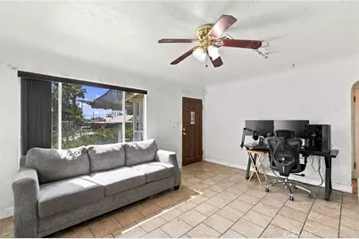 110 E Belle Avenue, Bakersfield, CA 93308 - Photo 5