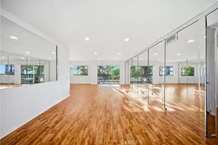 5400 Lindley Ave, Encino, CA 91316 - Photo 5
