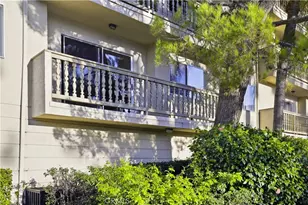 5400 Lindley Ave, Encino, CA 91316 - Photo 33