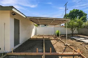 6324 Tampa Ave, Tarzana, CA 91335 - Photo 21