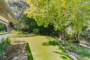 21466 Encina Rd, Topanga, CA 90290 - Photo 23