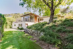 21466 Encina Rd, Topanga, CA 90290 - Photo 31