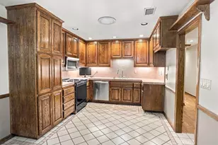 25628 Alicante, Valencia, CA 91355 - Photo 7