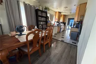 7431 Topeka Dr, Reseda, CA 91335 - Photo 5