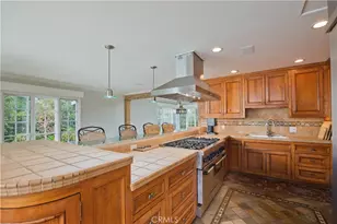 12546 Middlecoff Pl, Granada Hills, CA 91344 - Photo 13