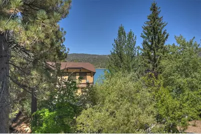 39802 Lakeview Drive #9, Big Bear Lake, CA 92315 - Photo 17