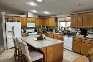 15455 Glenoaks, Sylmar, CA 91342 - Photo 7