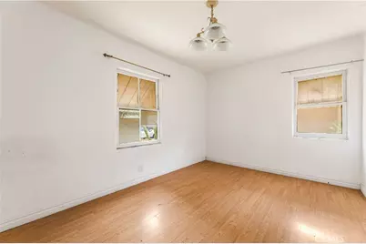 7509 Jamieson, Reseda, CA 91335 - Photo 15