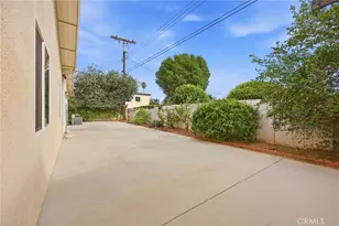 22248 Leadwell, Canoga Park, CA 91303 - Photo 45