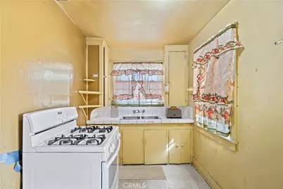 1542 E 83rd, Los Angeles, CA 90001 - Photo 15