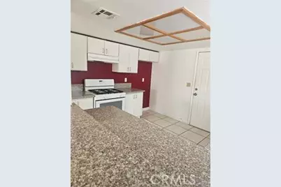 38000 17th #16, Palmdale, CA 93550 - Photo 9