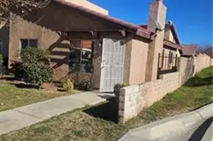 38000 17th, Palmdale, CA 93550 - Photo 3