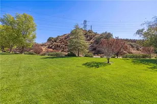 27988 Red Pine Ct, Valencia, CA 91354 - Photo 17