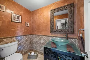 10909 Willowbrae Ave, Chatsworth, CA 91311 - Photo 15