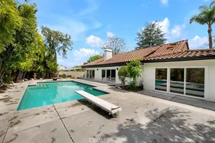 23611 Ladrillo St, Woodland Hills, CA 91367 - Photo 41