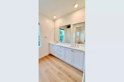 22739 Harmony, Saugus, CA 91350 - Photo 15