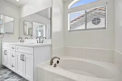 10002 Unit C Reseda Boulevard, Northridge, CA 91324 - Photo 23