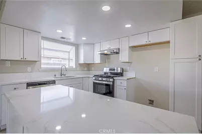 1101 Chagal, Lancaster, CA 93535 - Photo 13