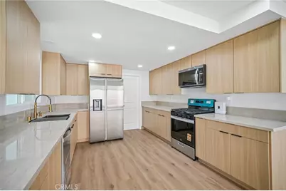 19259 Ludlow Street, Porter Ranch, CA 91326 - Photo 23