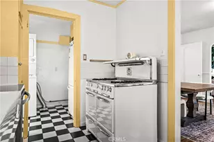 2024 Beverly, Pasadena, CA 91104 - Photo 17