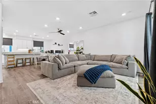 26966 Mosswood, Valencia, CA 91381 - Photo 5