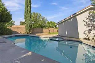 24361 Wabuska, Newhall, CA 91321 - Photo 29