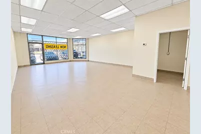 7950 Laurel Canyon Boulevard #B, North Hollywood, CA 91605 - Photo 7
