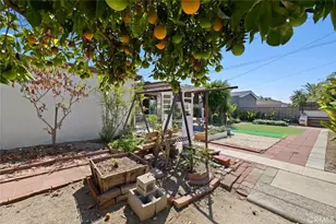 8127 Wilkinson Ave, North Hollywood, CA 91605 - Photo 3