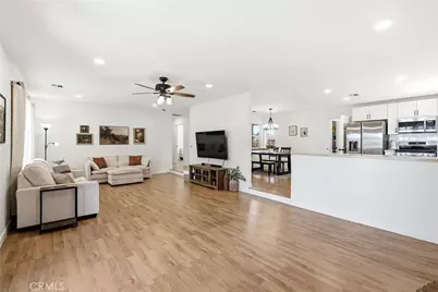 43831 Victor Place, Lancaster, CA 93535 - Photo 9