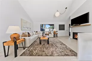 1033 E Via Escuela, Palm Springs, CA 92262 - Photo 11
