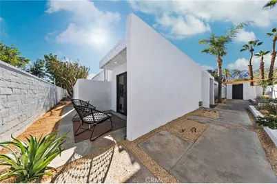 1033 E Via Escuela, Palm Springs, CA 92262 - Photo 47