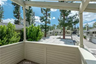 22139 Burbank Blvd, Woodland Hills, CA 91367 - Photo 15