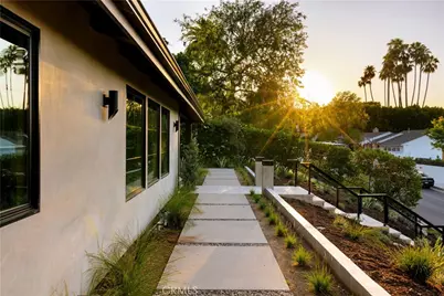 17930 Karen Drive, Encino, CA 91316 - Photo 3