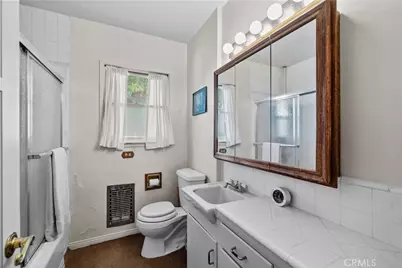 17231 Lanark, Van Nuys, CA 91406 - Photo 21