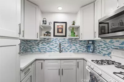 19229 Avenue Of The Oaks #A, Newhall, CA 91321 - Photo 15