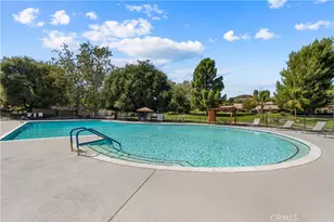 19229 Ave Of The Oaks, Newhall, CA 91321 - Photo 39